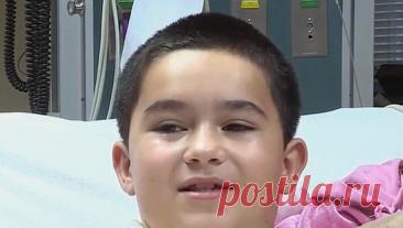 Школьник получил удар током, уснув рядом с зарядкой для телефона. Школьник из США получил удар током, уснув рядом с зарядкой для телефона, пишет Metro. Восьмилетний Лоренцо Лопес из Канзаса пережил инцидент, который едва не стоил ему жизни. Во сне мальчик получил сильнейший удар током и ожоги, когда ...