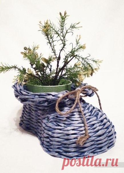 Плетем башмачок из газетных трубочек