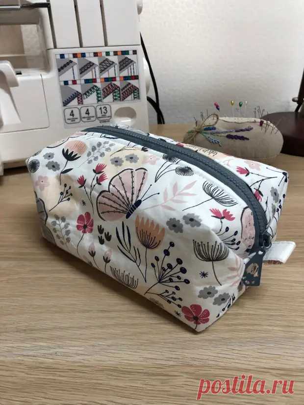 Симпатичная косметичка из хлопка, сшила из прямоугольников, хорошо держит форму, вместительная, описание пошива прилагается - Сам себе мастер - 11 апреля - Медиаплатформа МирТесен