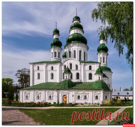 Фото: Успенский собор Елецкого монастыря. Фотограф путешественник massimo. Город - Фото и фотограф на Расфокусе.