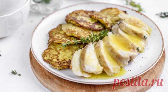 Оладьи из кабачка с куриным филе и апельсиновым соусом, пошаговый рецепт с фото