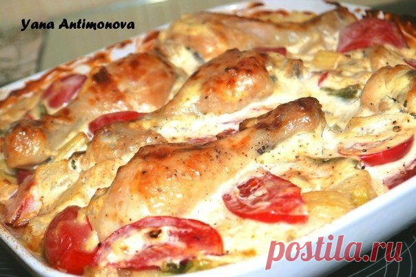 Запеченная ароматная курица с овощами в сметанном соусе Вкусно и сытно!