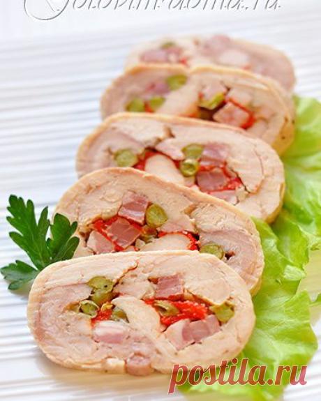 Руляда из курицы с болгарским перцем