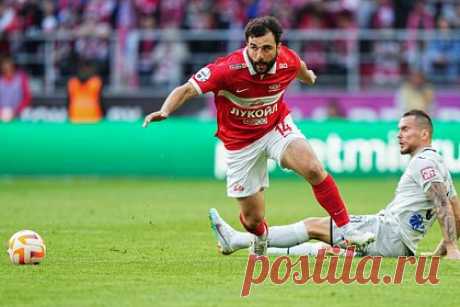 В «Спартаке» высказались о ситуации с контрактом капитана клуба Джикии. Генеральный директор «Спартака» Олег Малышев прокомментировал ситуацию с контрактом капитана клуба Георгия Джикии. Он заявил об отсутствии переговоров по продлению контракта с футболистом. В последних двух встречах в Российской премьер-лиге защитник оставался в запасе.