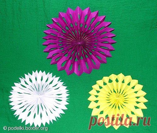 Как сделать новогоднюю снежинку веер