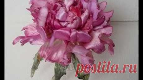 Пион атласные ленты. Лепестки и листья.Peony, satin ribbons. Petals and leaves