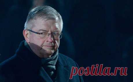 Посол рассказал о реакции властей Польши на появление у России «Орешника». Власти Польши после применения Россией новой баллистической ракеты  «Орешник» «сделали вид, что то ли не поняли, о каком оружии идет речь, то ли не обратили внимания», заявил «РИА Новости» российский посол в Варшаве Сергей Андреев.
