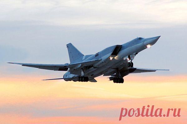 Российский бомбардировщик Ту-22