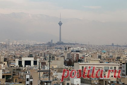 Посольство России рассказало о вызове дипломата в Иране из-за спора с ОАЭ. Вызов временного поверенного России в МИД Ирана из-за спора с ОАЭ по поводу островов был в атмосфере дружбы. Об этом сообщили в российском дипведомстве. Прямо сейчас идут контакты статс-секретаря, замминистра МЧС России Алексея Серко с его иранскими визави, которые очень заинтересованы в сотрудничестве.