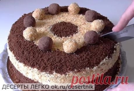 Домашний праздничный сметанник

Рецепт белого бисквита: 
 3 яйца (1×65 гр.), 
 250 гр. сахара, 
 100 гр. сметаны (2 ст. ложки полные), 
 100 гр. слив. масла, 
 180 гр. муки, 
 1 ч. ложка разрыхлителя (с горкой), 
 ванилин. 
 Рецепт шоколадного бисквита: 
 3 яйца (1×65 гр.), 
 250 гр. сахара, 
 100 гр. сметаны, 
 100 гр. слив. масла, 
 150 гр. муки, 
 30 гр. какао (2 ст. ложки). 
 1 ч. ложка разрыхлителя (с горкой ). 
 Крем: 
 1 кг. сметаны ( 21% жирности) 
 150 гр. сахарно...