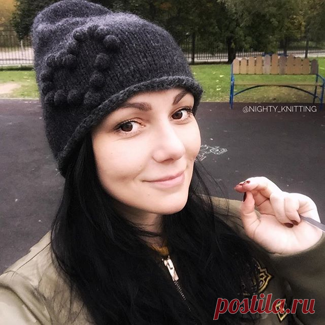 Всем привет!
Холода подкрались незаметно😳
Помните эту ежегодную фразу по телевизору:
«Снегопады в декабре стали полной неожиданностью для коммунальщиков»😂
Вот и для меня точно также🤦🏻‍♀️
Но я-то уже во всеоружии: сыну свитер связала, себе шапку, на очереди муж😍
И все это из пряжи MYK от Sandnes Garn🖤
Я начала вязать и остановится уже не могу, пряжа шикарна😍
°°°°°°°°°°°°°°°°°°°°°°°°°°°°°°°°°°°°°°°°°°°°°°
Для заказа и просто поболтать напишите в
⇢ Direct
📞WhatsApp/Vi...