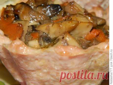 Мясные корзиночки, фаршированные грибами с сыром