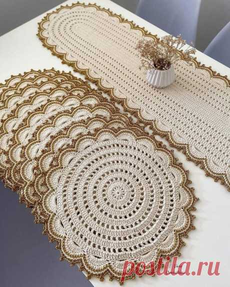 Красота для сервировки, связанная крючком.
