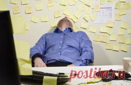 Чтобы увеличить свою работоспособность и свой доход нужно не больше работать, а больше отдыхать
Один из самых хороших способов повысить свою работоспособность — больше отдыхать. Но чаще нам советуют наоборот — найти свободное время и занять его работой. Так что же все-таки делать, чтобы повысить свою работоспособность, а вместе с ней и доход? Почему я говорю о работоспособности? Потому что от неё напрямую зависит доход. Чем больше работы за […]
Читай дальше на сайте. Жми подробнее ➡