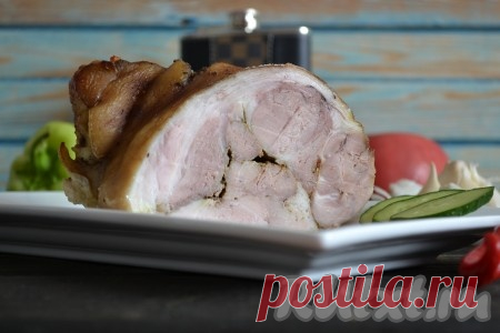 Как приготовить рулет из свиной рульки 

Рецептов приготовления свиной рульки очень много и в каждом прячется своя 