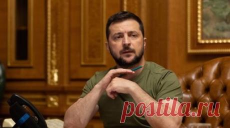 Зеленский ввёл санкции против компаний из России, Люксембурга и Кипра. Президент Украины Владимир Зеленский подписал указ об ограничительных мерах в отношении компаний, зарегистрированных в России, Люксембурге, на Кипре и Британских Виргинских островах. Читать далее