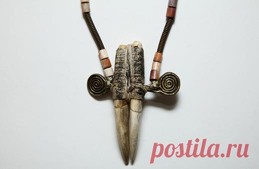 Амулеты животного происхождения. 
Амулетами животного происхождения можно назвать не только непосредственно изготовленные из животных материалов предметы, но предметы с их изображением. Каждый талисман имеет свое предназначение и спо…