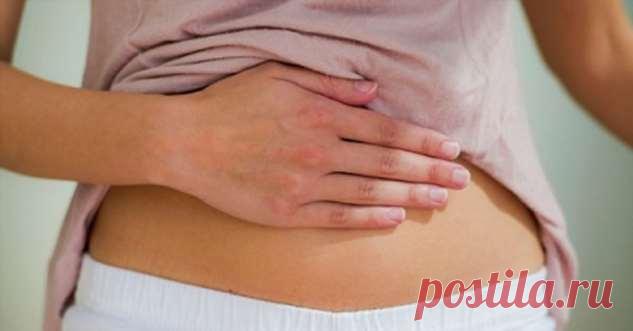 Как убрать вздутие живота и отеки с простым напитком перед завтраком | Люблю Себя