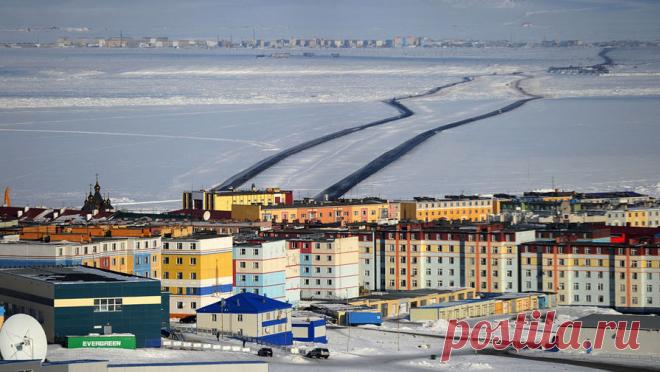 На Чукотке поврежден подводный кабель связи. Департамент промышленной политики Чукотки сообщил об обнаружении места повреждения кабеля связи в регионе. Соответствующая публикация появилась на странице департамента во "ВКонтакте". "На сегодняшний день по данным ПАО ...
