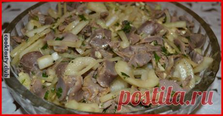 Маринованные куриные желудочки . Милая Я Маринованные куриные желудочки в соевом соусе острые и невероятно вкусные. Продукты: Куриные желудочки — 0,5 кг. Луковица — 1 шт. Чеснок — 5 зубков Уксус — 1/4 стакана Подсолнечное масло — 1/2 стакана Соевый соус — 1 ст. ложка Пучок укропа Соль и перец по вкусу. Как приготовить куриные маринованные желудочки: Прежде всего нам нужно желудочки отварить в подсоленной воде до полной готовности. По времени это полтора часа. Оставить, пус...