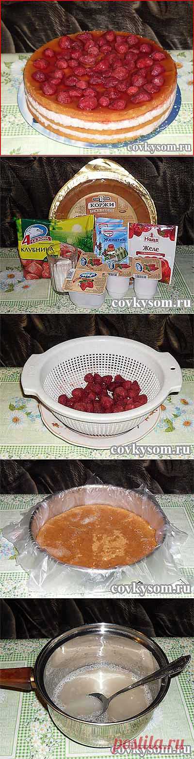 Торт с клубничным суфле из йогурта