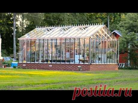 Building our greenhouse 2016 This is what has kept me busy this spring. Some footage from the build! If you like my videos you can support me at: https://www.patreon.com/torbjornahman FA...