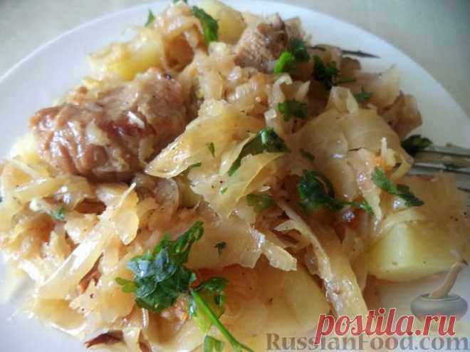 Рецепт: Капуста, тушенная с грудинкой и картофелем на RussianFood.com