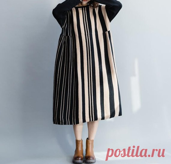 Women Knitted dress,  loose fitting Doll dress, Round collar long sleeve dress, Winter bottoming sweater dress 【Fabric】 Cotton 【Color】  black 【Size】 Shoulder width 54cm / 21 Bust 112cm/ 44 Sleeve length 45cm / 18 Length 103cm/ 40  Have any questions please contact me and I will be happy to help you.