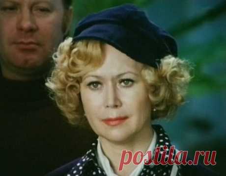 Светлана Немоляева, 18 апреля, 1937
