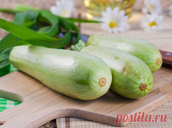 Кабачковый пирог с сыром: не успевает остыть, съедается моментально