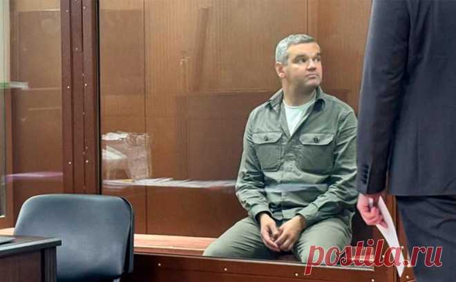 Защита экс-совладельца «Трансфин-М» попросила освободить его под залог. Тайчера заподозрили в хищении не менее 710 млн руб. в рамках заключенных с компанией «Рейл стрим» фиктивных договоров займа
