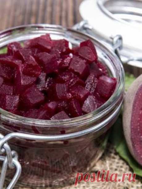 Капуста маринованная со свеклой - лучшие рецепты
