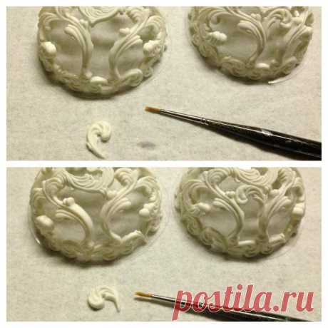 (1) Couture Cakes by Rose