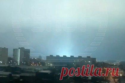 Власти подтвердили ночной инцидент на электроподстанции под Москвой. В Ленинском городском округе Подмосковья произошел инцидент с электроподстанцией. Об этом сообщили в администрации городского округа Лыткарино, пишет РБК. «На территории городского округа Лыткарино все объекты жизнедеятельности работают в штатном режиме», — уточнили власти. Они не привели подробностей ЧП.