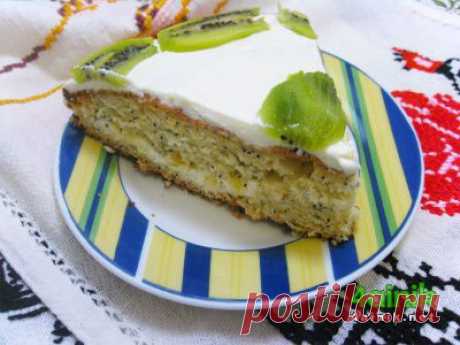 Бисквитный торт с маком и сметанным кремом