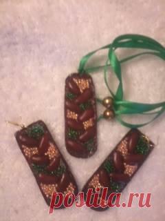 Бижутерия из фасоли.