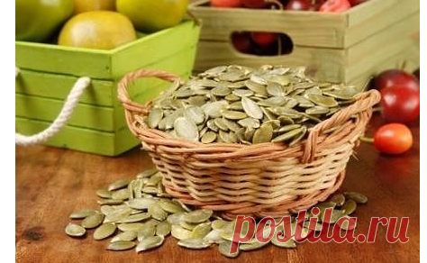 ТЫКВЕННЫЕ СЕМЕЧКИ ОТ ПАРАЗИТОВ

Как пишет Пол Пичфорд, паразиты заражают до 30% населения планеты. Он также упоминает, что острицы, круглые черви и солитеры, чаще всего обосновываются в слабом пищеварительном трактате. Сегодня в каждой аптеке можно найти средства, избавляющие от паразитов. Но их сложно назвать безвредными. Наличие паразитов определяется анализом клетки крови с помощью лабораторной техники, но даже без специального анализа, болезнь можно обнаружить по ряду признаков.