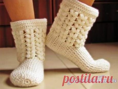 Вяжем сапожки крючком. Узор из пышных столбиков | Вяжем крючком и спицами | Яндекс Дзен