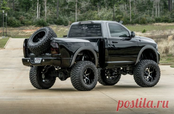 Dodge Ram 1500.