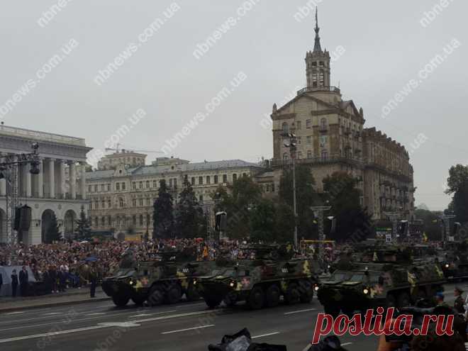 В Киеве завершился военный парад: по Крещатику проехали танки, БМП и САУ - Новости Общества - Новости Mail.Ru