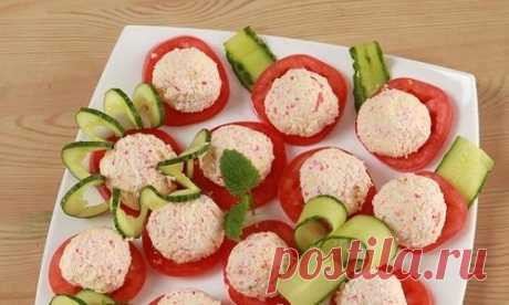 Закуска из крабовых палочек с помидорами: пошаговый рецепт с фото