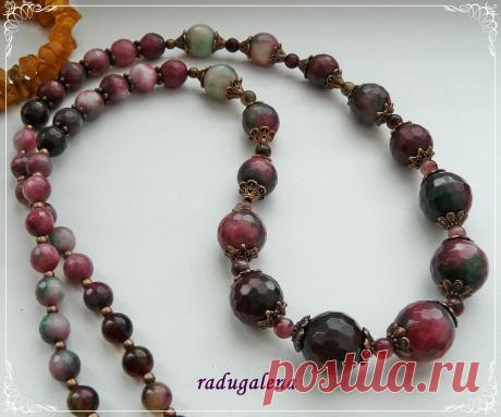 Бусы из турмалина