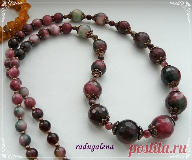 Бусы из турмалина