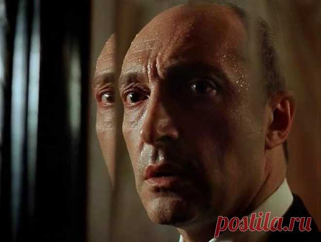Михаил Козаков