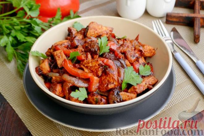 Рецепт: Жареная индейка с болгарским перцем на RussianFood.com