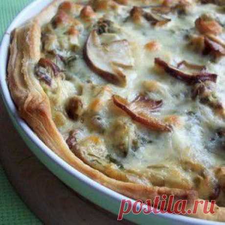Пирог с грибами, сметаной и сыром | vkusnyymir