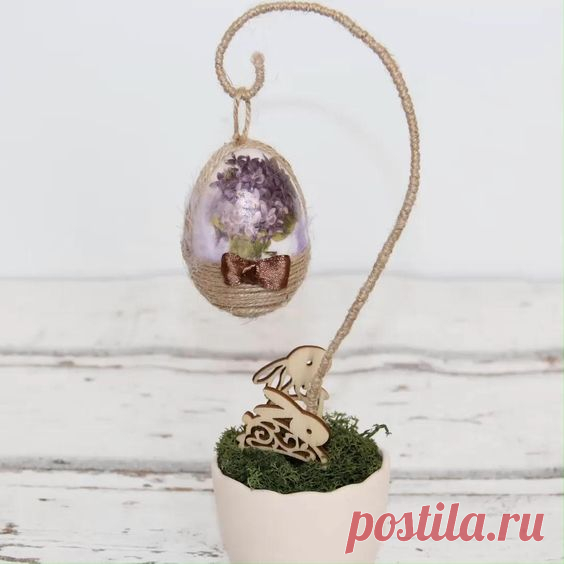 Decoupage technika je skvelá technika aj na výrobu veľkonočného vajíčka.
