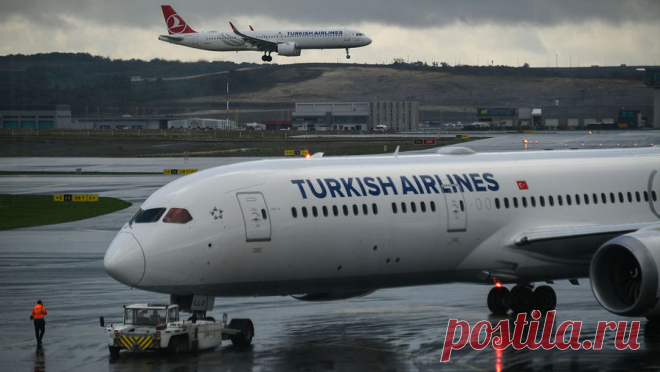 Над Украиной прямо сейчас летит пассажирский Boeing Turkish Airlines. Над Украиной прямо сейчас летит пассажирский Boeing компании Turkish Airlines. Данные об этом передает сервис Flightradar. Согласно линии полета сейчас борт находится над Винницкой областью Пассажирское авиасообщение с Украиной было ...
