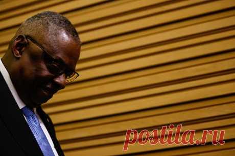 Шеф Пентагона подтвердил отправку ударной группы на восток Средиземноморья. Глава Пентагона Ллойд Остин подтвердил отправку на восток Средиземного моря ударной группы с авианосцем «Эйзенхауэр». Об этом говорится в распространенном заявлении Пентагона, передает РИА Новости. Уточняется, что целью переброски является сдерживание враждебных действий против Израиля.