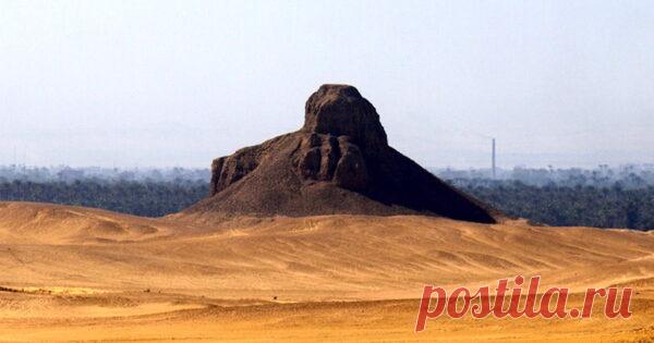 Черная пирамида и большая ошибка фараона Аменемхета III Черная (темная) пирамида Дашура была первой пирамидой, построенной Аменемхетом III в начале своего правления. К сожалению, фараон не знал все тонкости строительства, поэтому сооружение сейчас находится в довольно плохом состоянии. «Темная пирамида» своим названием обязана гравию, который со...